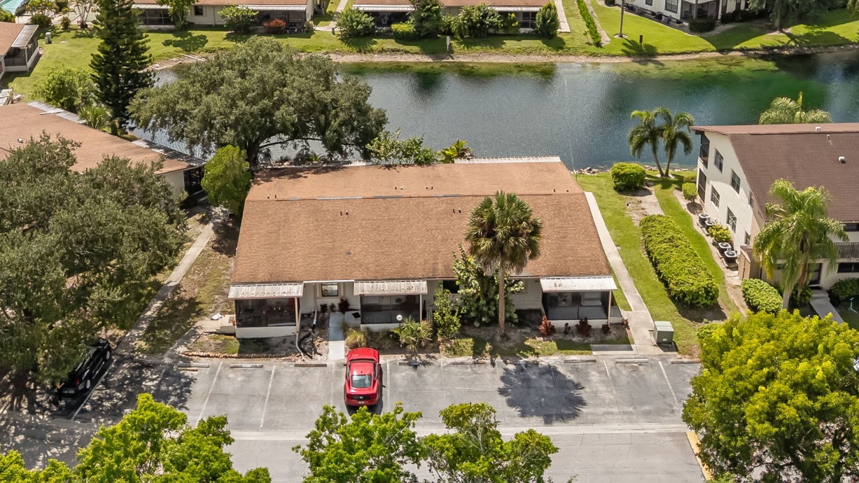 A Naples Fixer-Upper With Waterfront Potential
